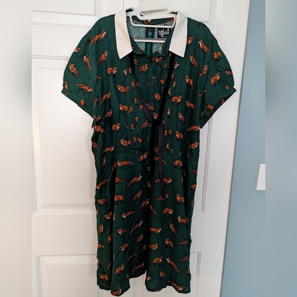 Hell Bunny Dresses & Skirts - Hell Bunny green fox dress